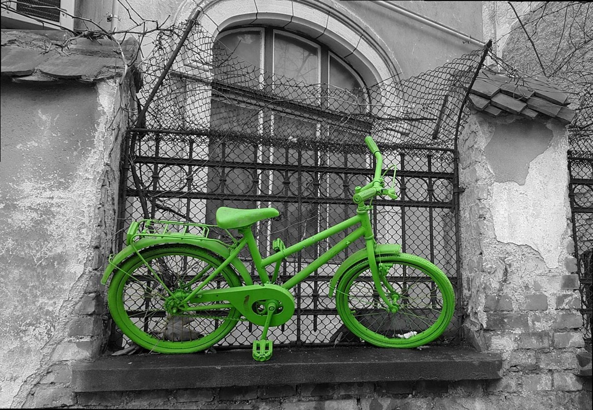 Refurbished road bike